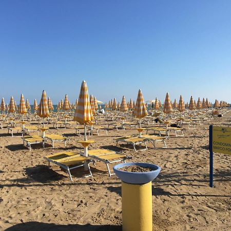 리도 디 예솔로 App. Marcopolo - 100Mt Dal Mare 아파트 외부 사진